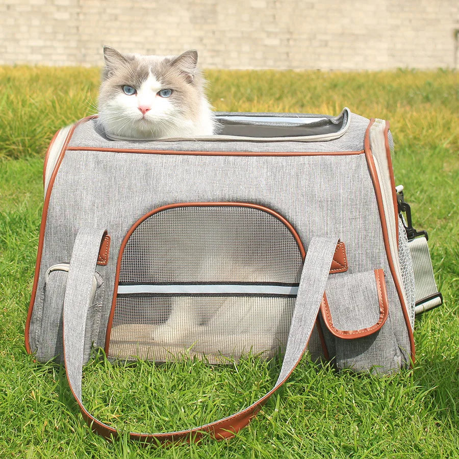 Portable Cat Carrier Bag for Travel: Soft-Sided Pet Carrier
